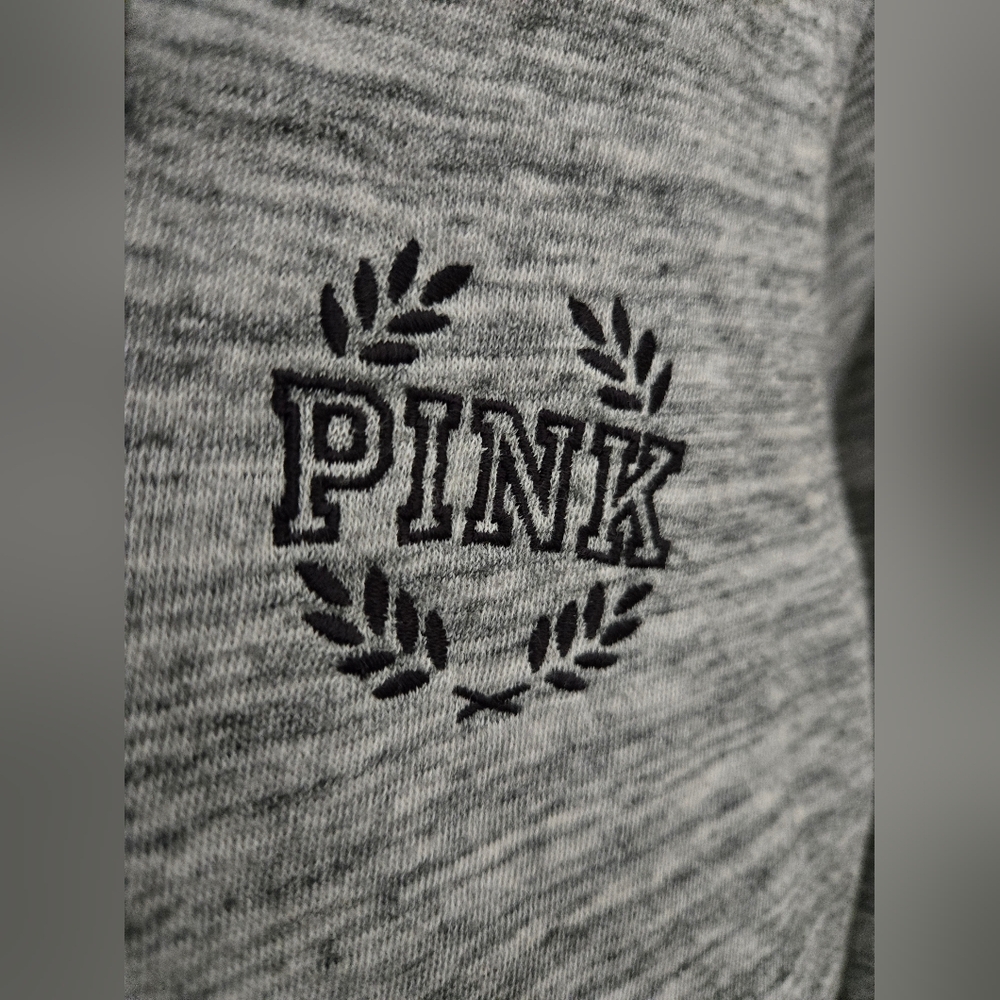 VS Pink  LA  Destination Hoodie.  (LIMITED EDITION) - Picture 3 of 7